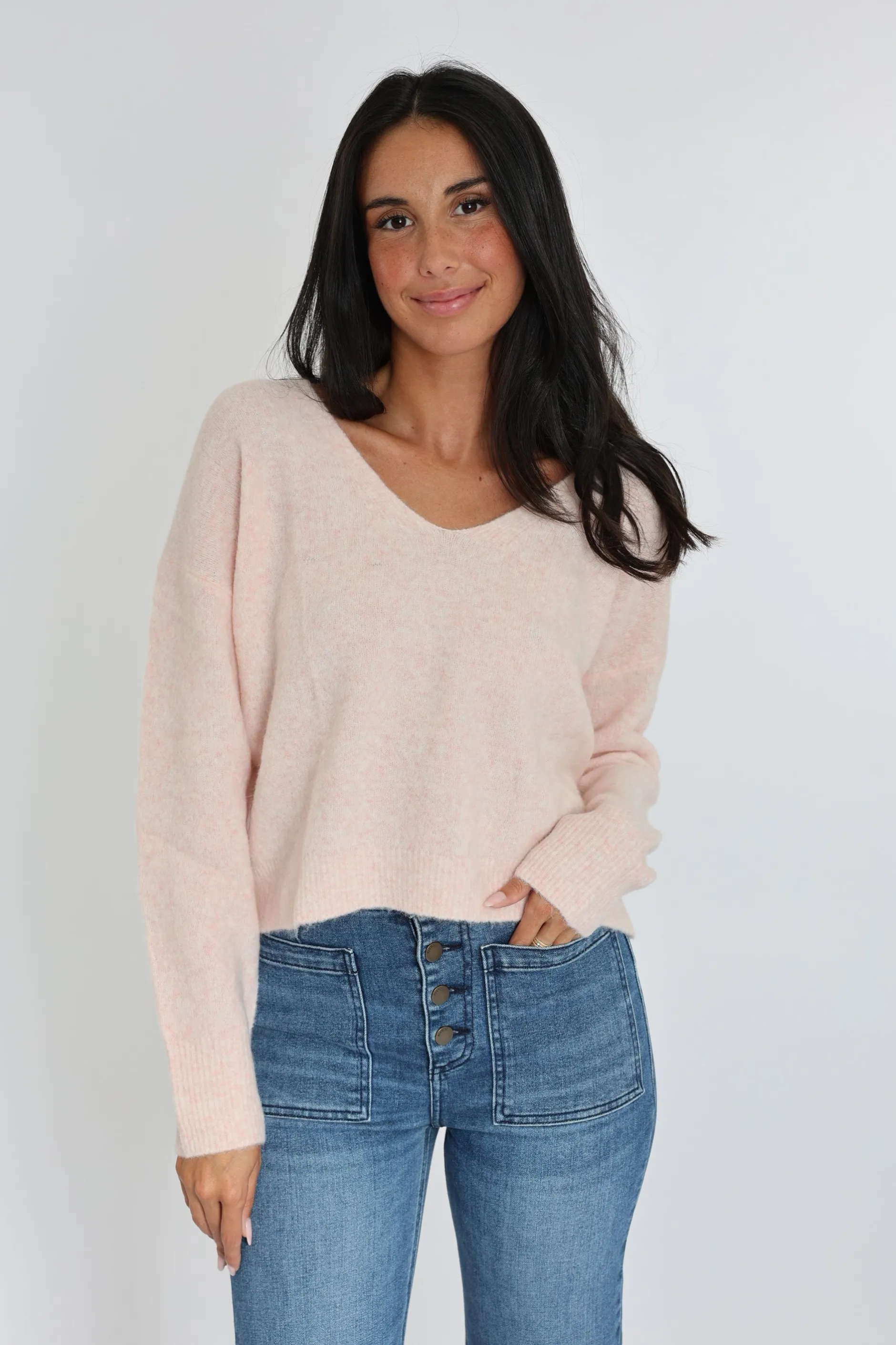 Shop KOOKAÏ PULL COL V LIZA ROSE PALE Rosepale